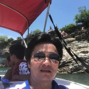 Meet your Posher, Dinh